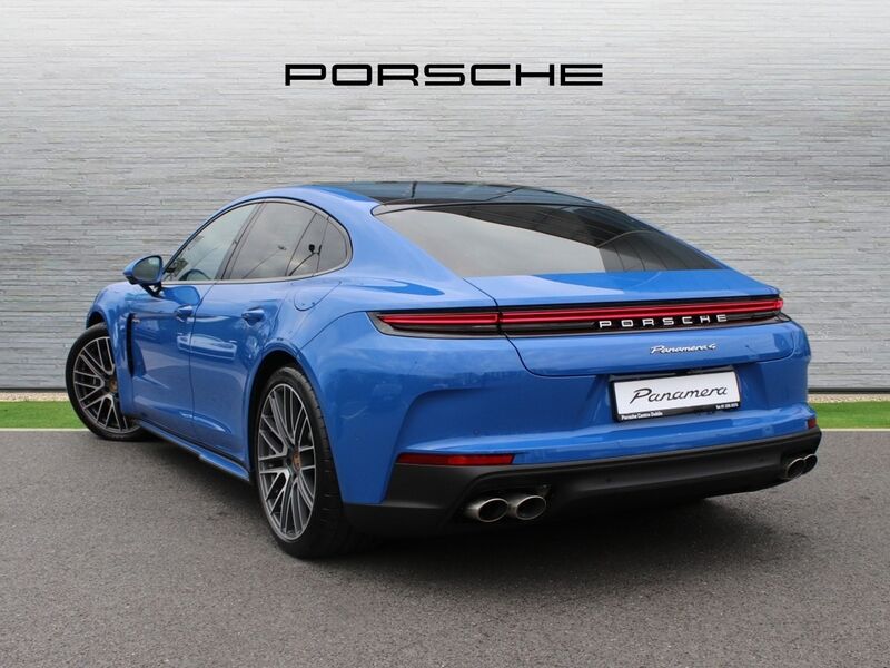 More views of Porsche Panamera
