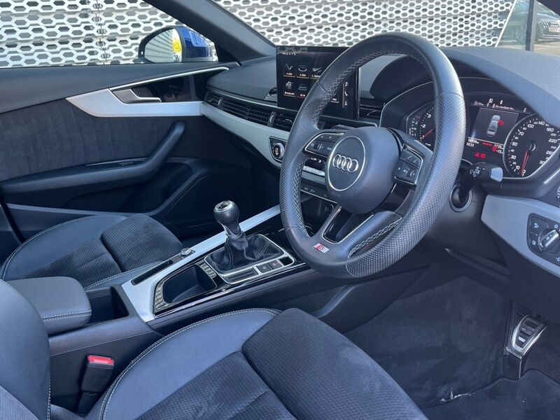 More views of Audi A4