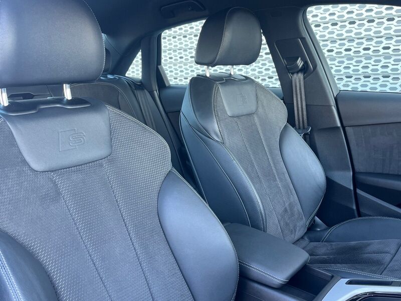 More views of Audi A4