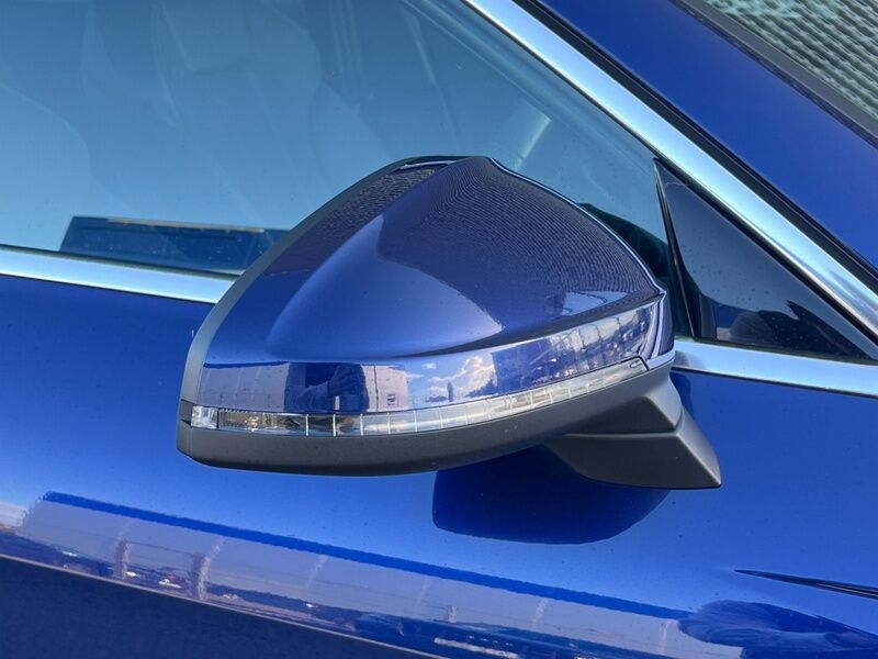 More views of Audi A4