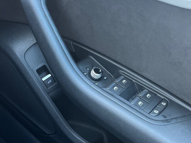 More views of Audi A4