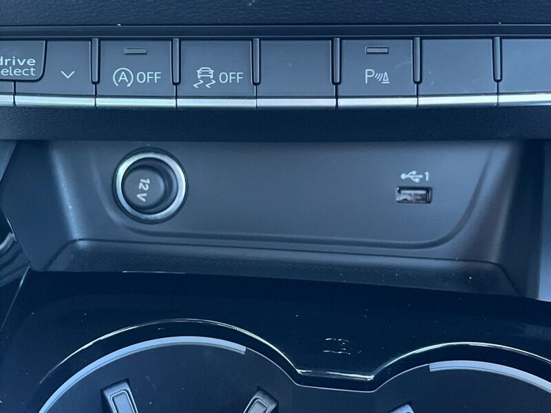 More views of Audi A4