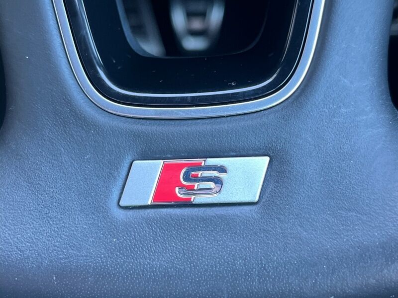 More views of Audi A4