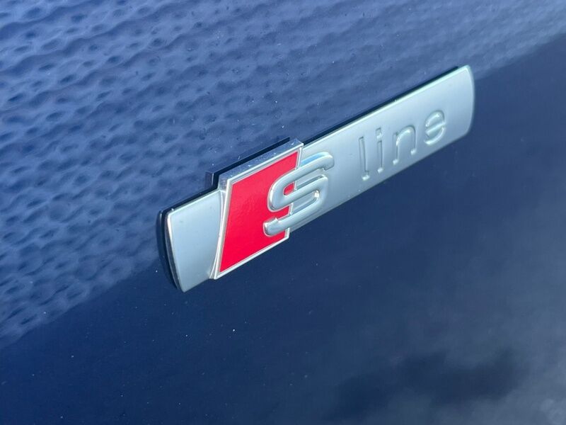 More views of Audi A4