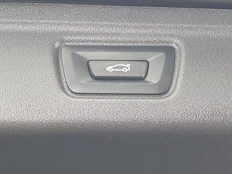 More views of BMW 3 Series