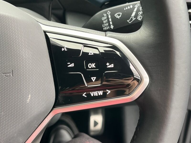 More views of Volkswagen ID.4