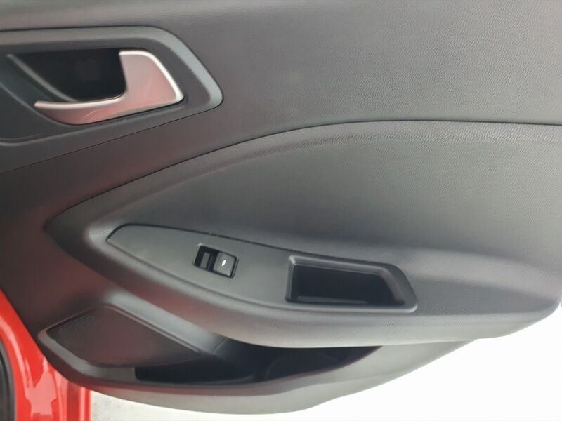 More views of Hyundai i20