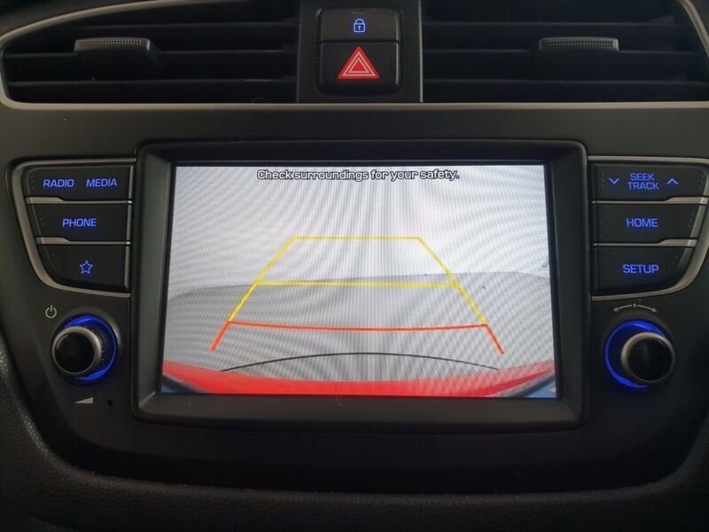 More views of Hyundai i20