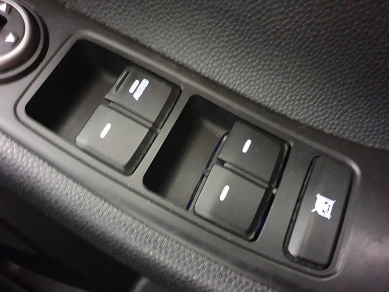 More views of Hyundai i20