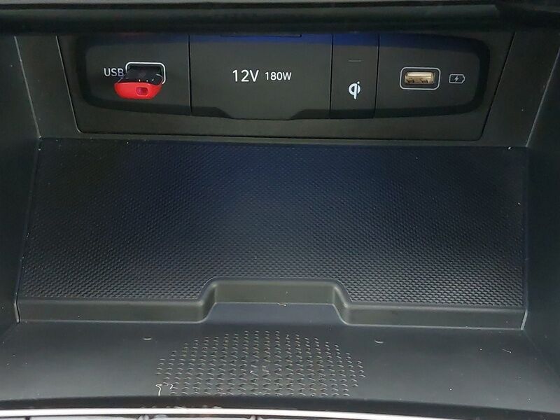 More views of Hyundai Tucson