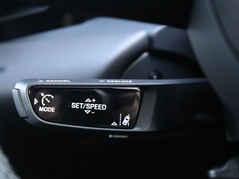 More views of Porsche Macan