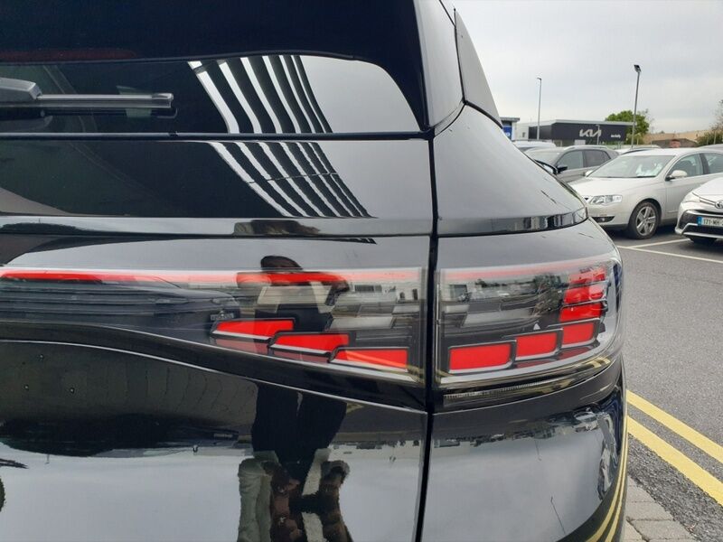 More views of Volkswagen ID.4