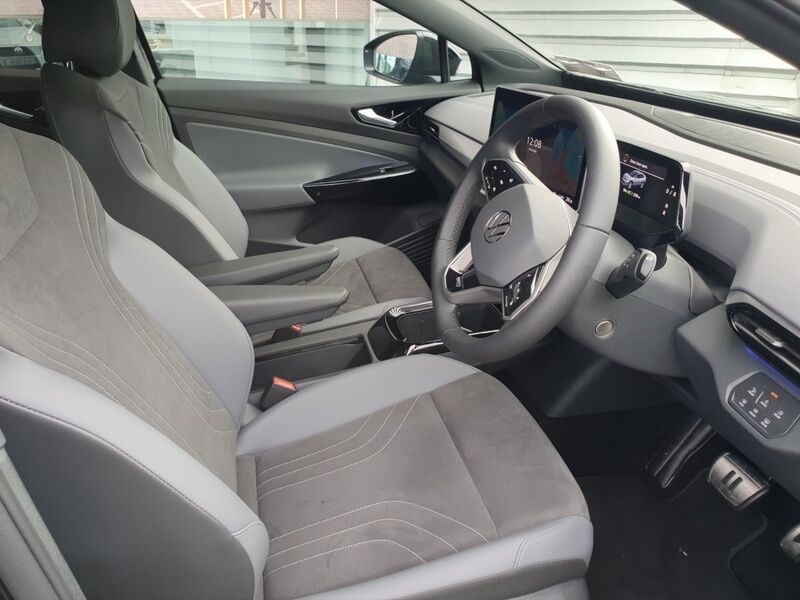 More views of Volkswagen ID.4