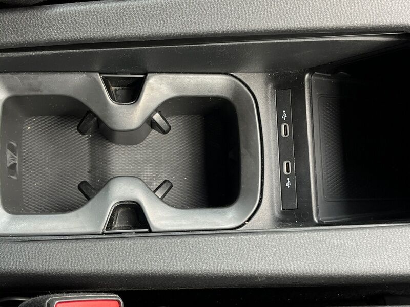 More views of Volkswagen ID.5