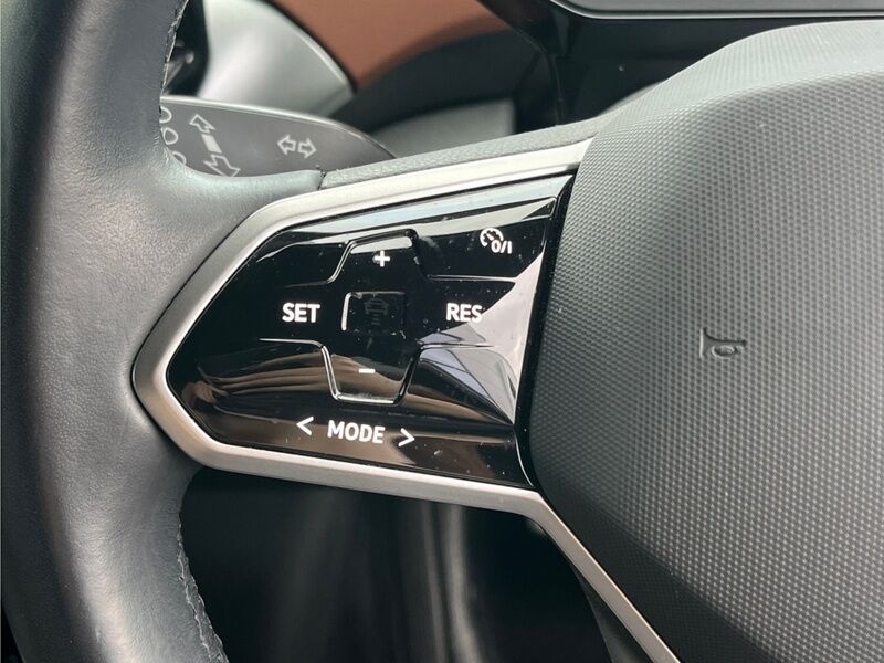 More views of Volkswagen ID.5
