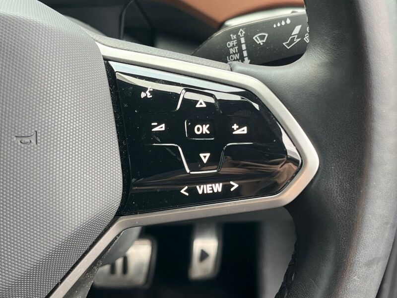 More views of Volkswagen ID.5