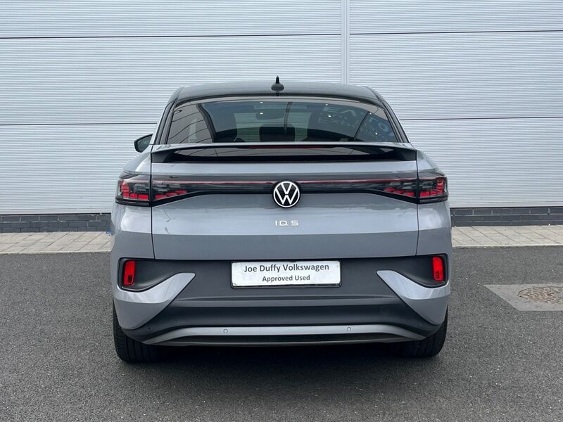 More views of Volkswagen ID.5