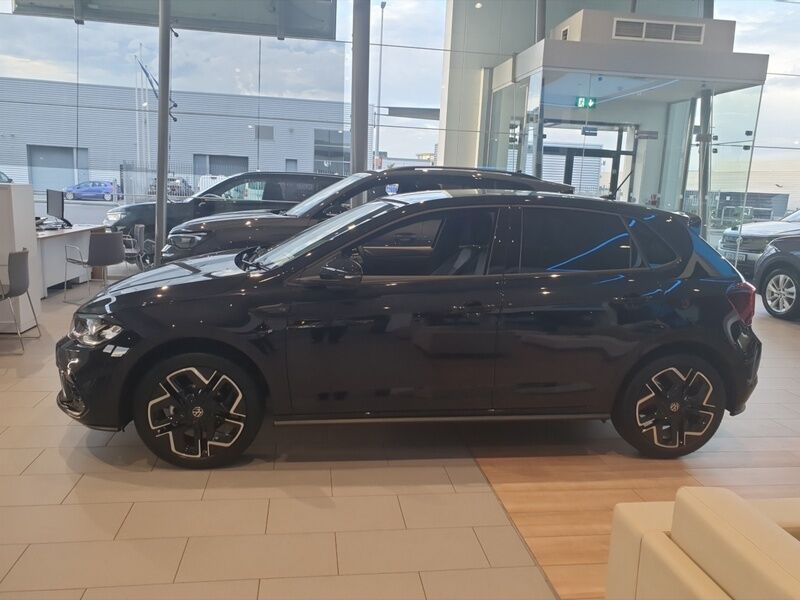 More views of Volkswagen Polo