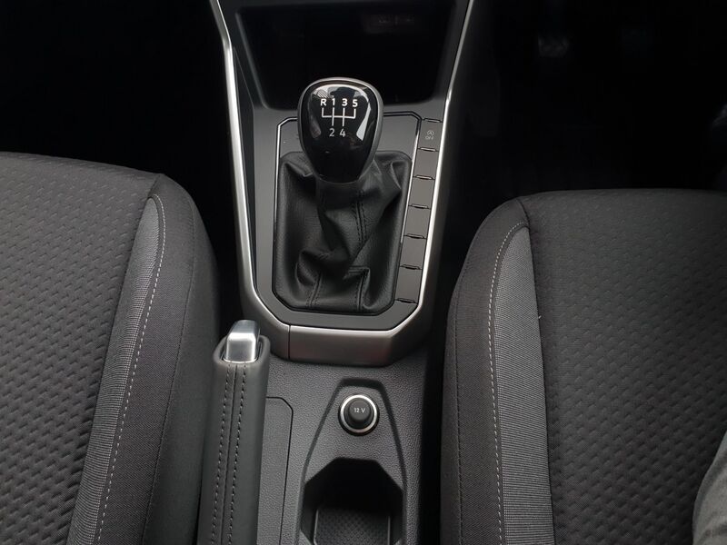 More views of Volkswagen Polo