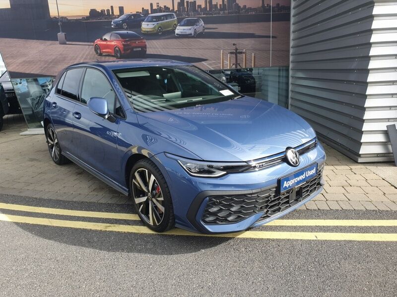 More views of Volkswagen Golf