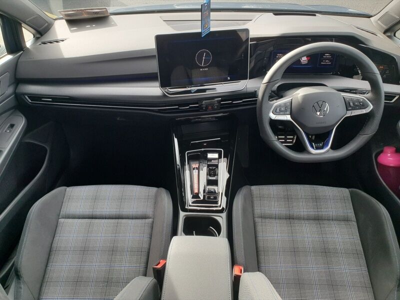 More views of Volkswagen Golf