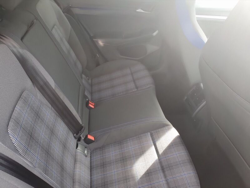 More views of Volkswagen Golf