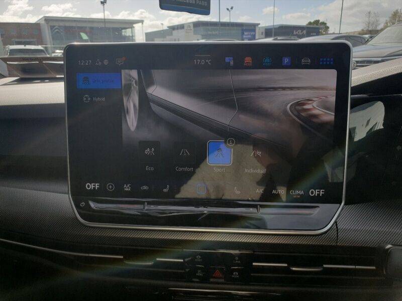 More views of Volkswagen Golf