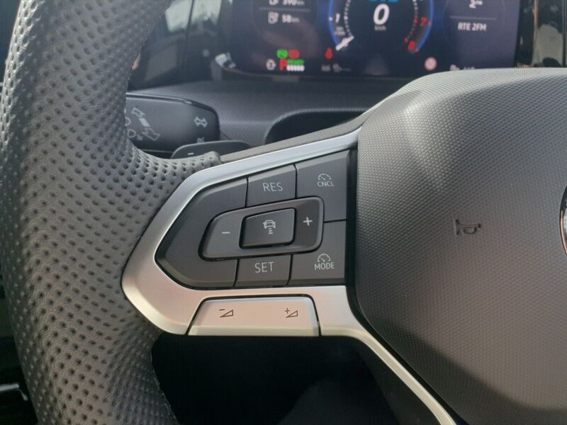 More views of Volkswagen Golf