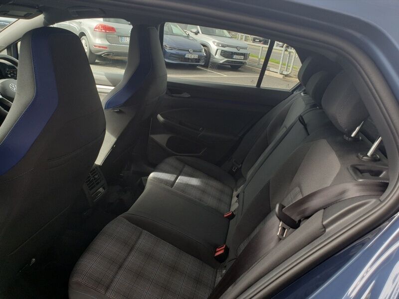 More views of Volkswagen Golf