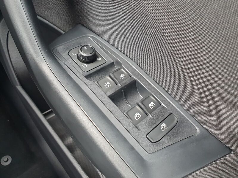 More views of Volkswagen T-Roc