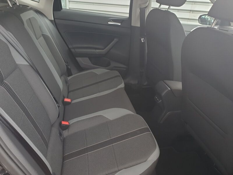 More views of Volkswagen Polo