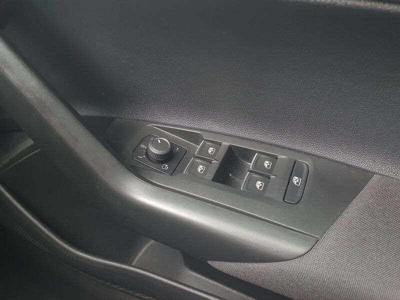 More views of Volkswagen Polo