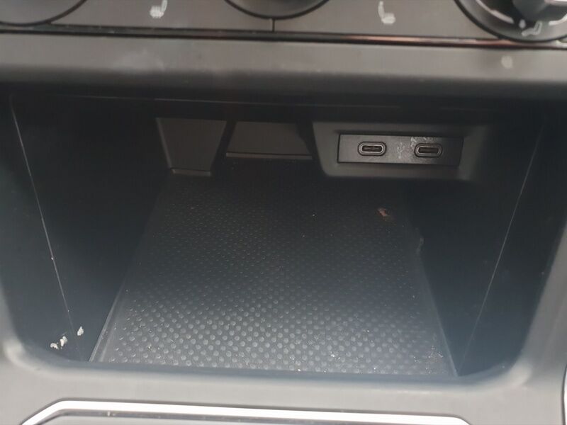 More views of Volkswagen Polo