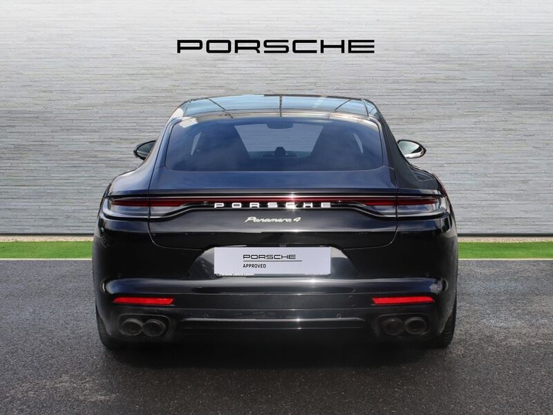 More views of Porsche Panamera