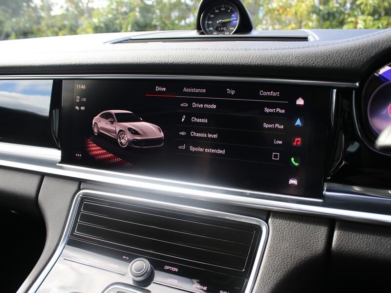 More views of Porsche Panamera