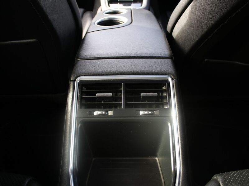 More views of Porsche Panamera