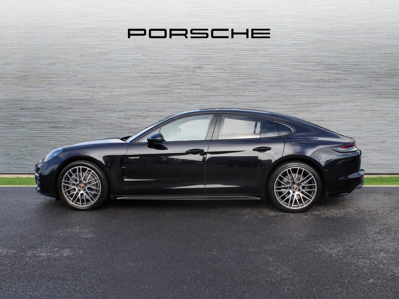 More views of Porsche Panamera