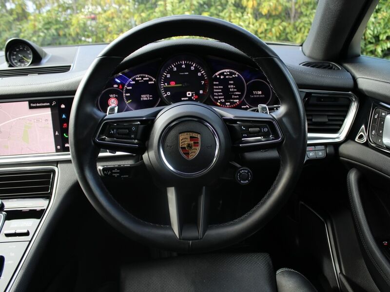 More views of Porsche Panamera