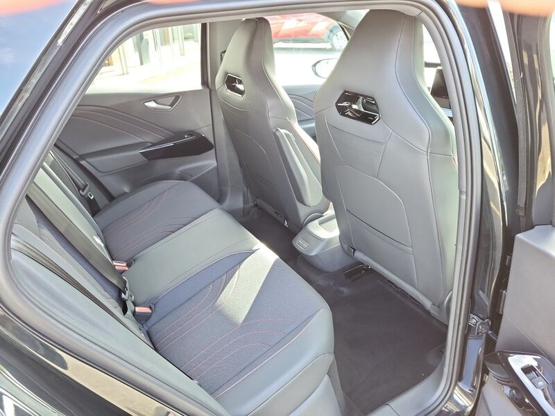 More views of Volkswagen ID.3