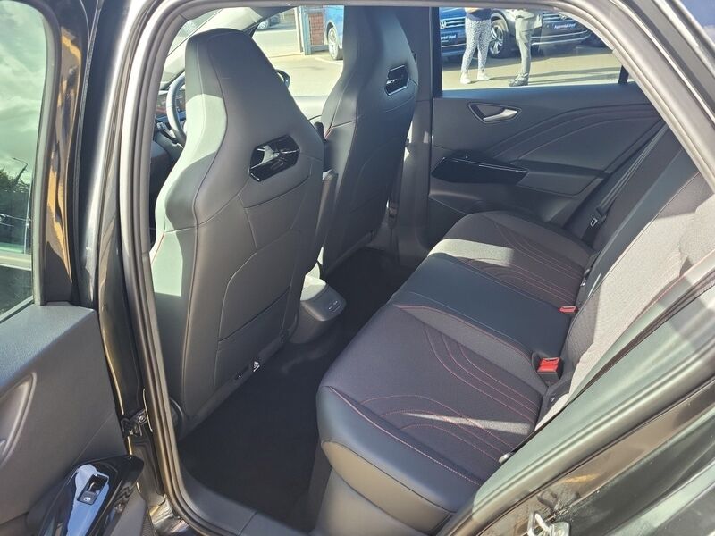 More views of Volkswagen ID.3