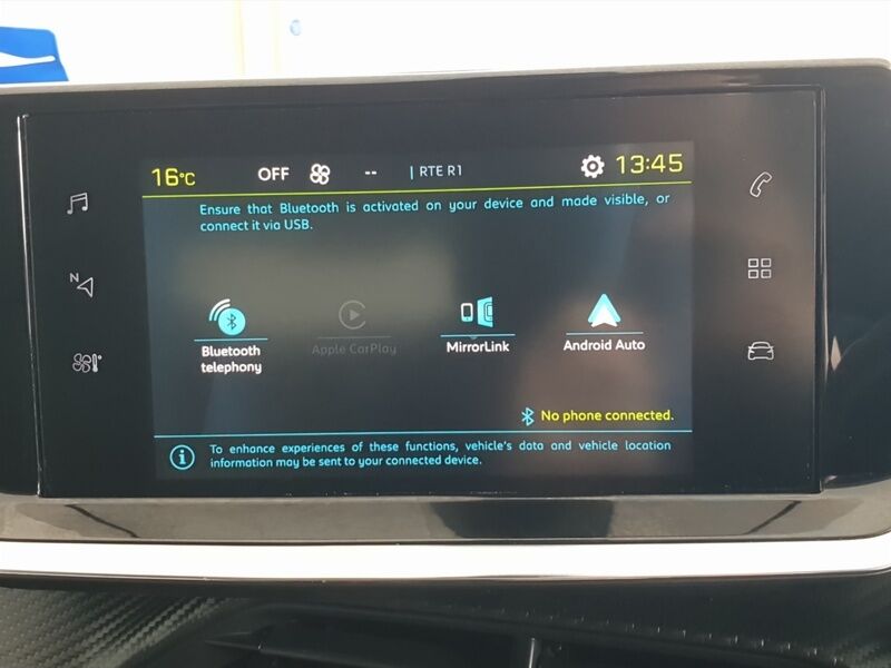 More views of Peugeot 2008