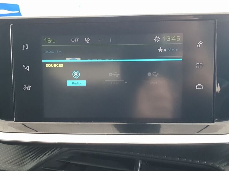 More views of Peugeot 2008