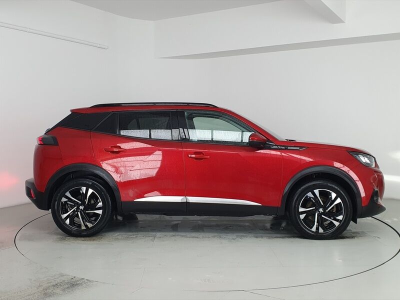 More views of Peugeot 2008