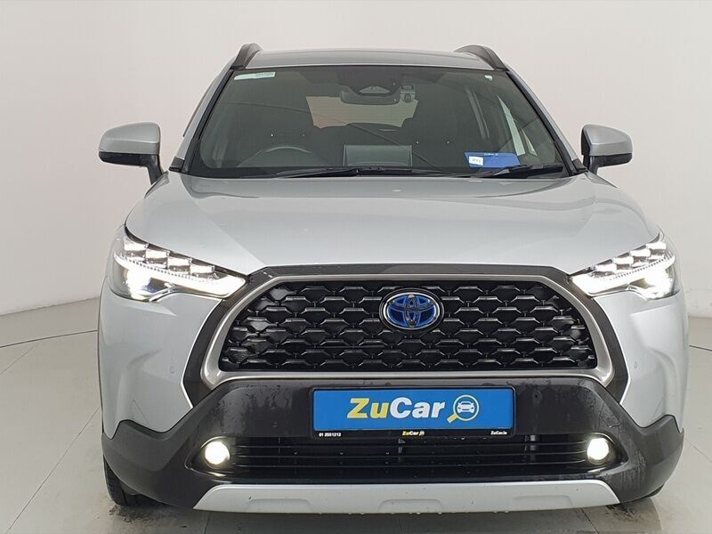 More views of Toyota Corolla