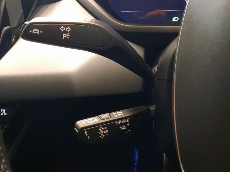 More views of Audi e-tron GT quattro