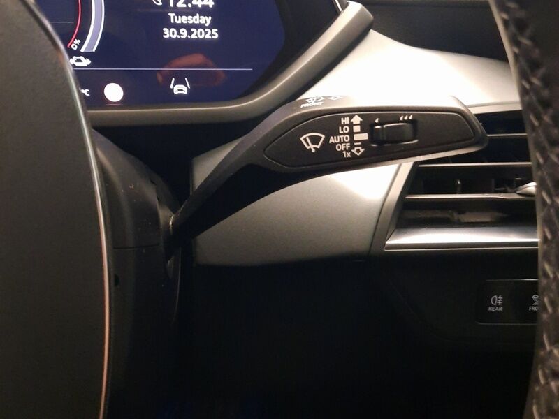 More views of Audi e-tron GT quattro