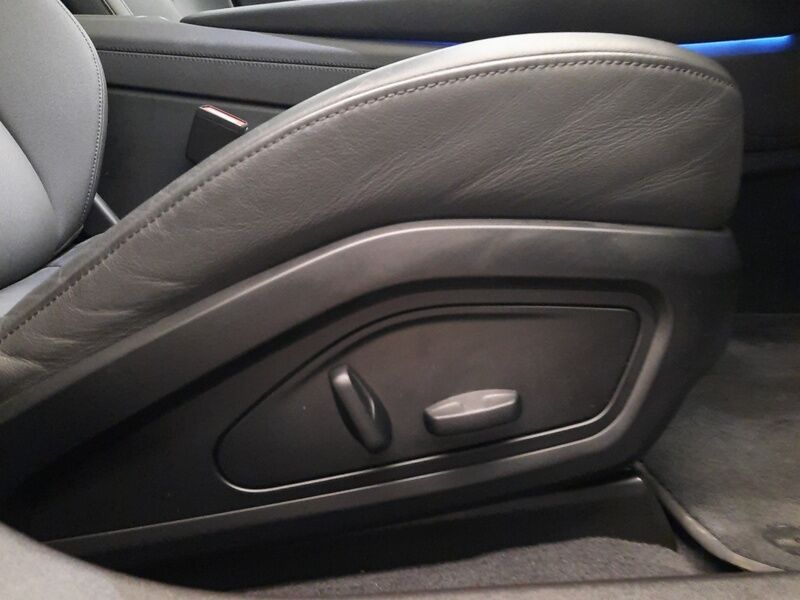 More views of Audi e-tron GT quattro