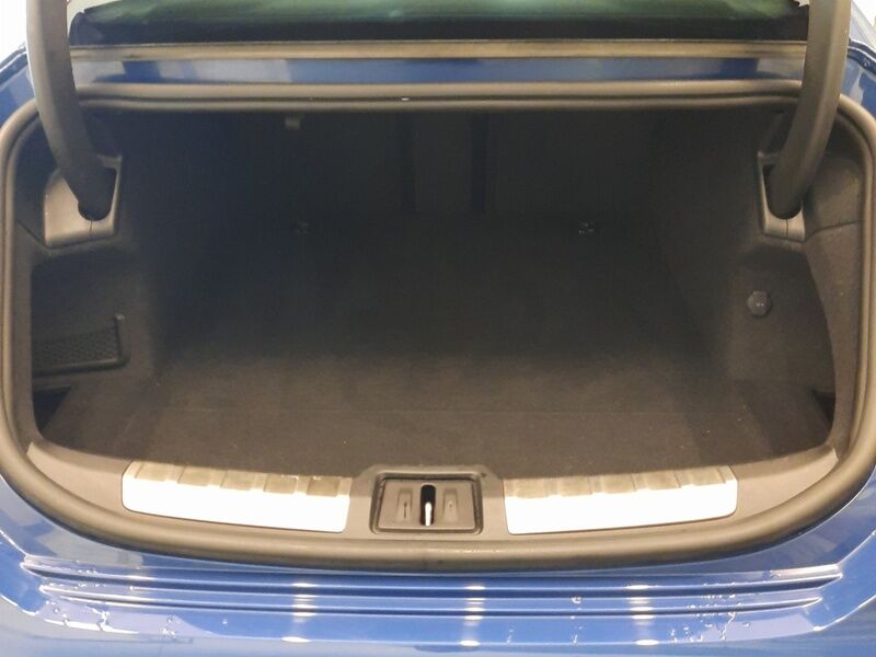 More views of Audi e-tron GT quattro