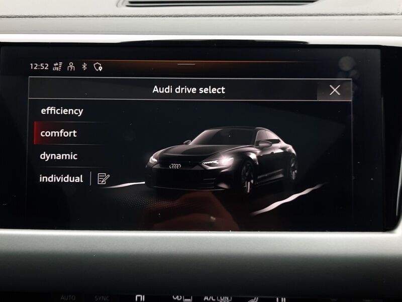 More views of Audi e-tron GT quattro