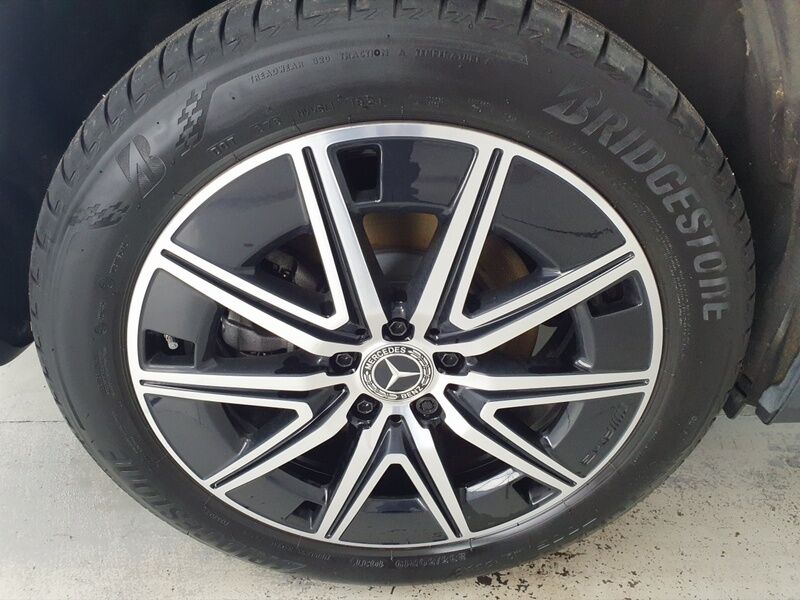 More views of Mercedes-Benz EQA